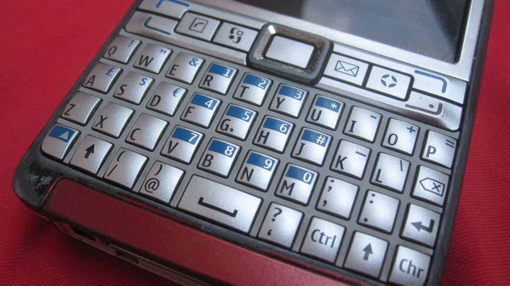 Bán iPad 1, wifi, 64Gb, hư màn hình, ngoại hình cực đẹp, pin tốt, có sạc zin! - 10