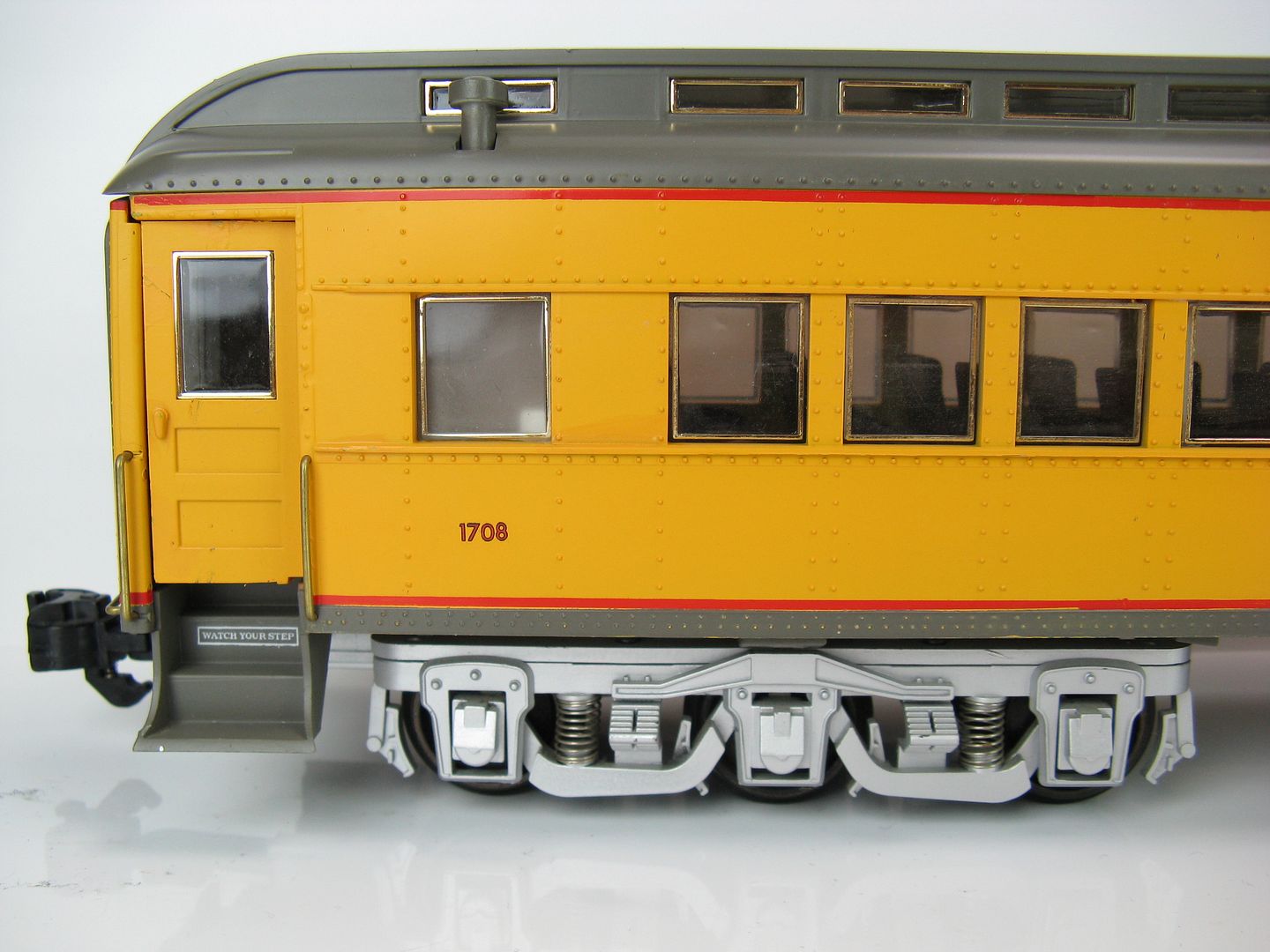 Aristocraft GScale UNION PACIFIC Heavyweight Passenger Car Set eBay
