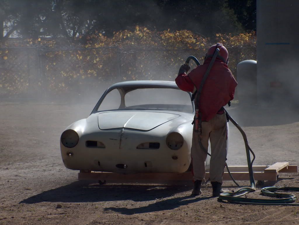 Image may have been reduced in size. Click image to view fullscreen.