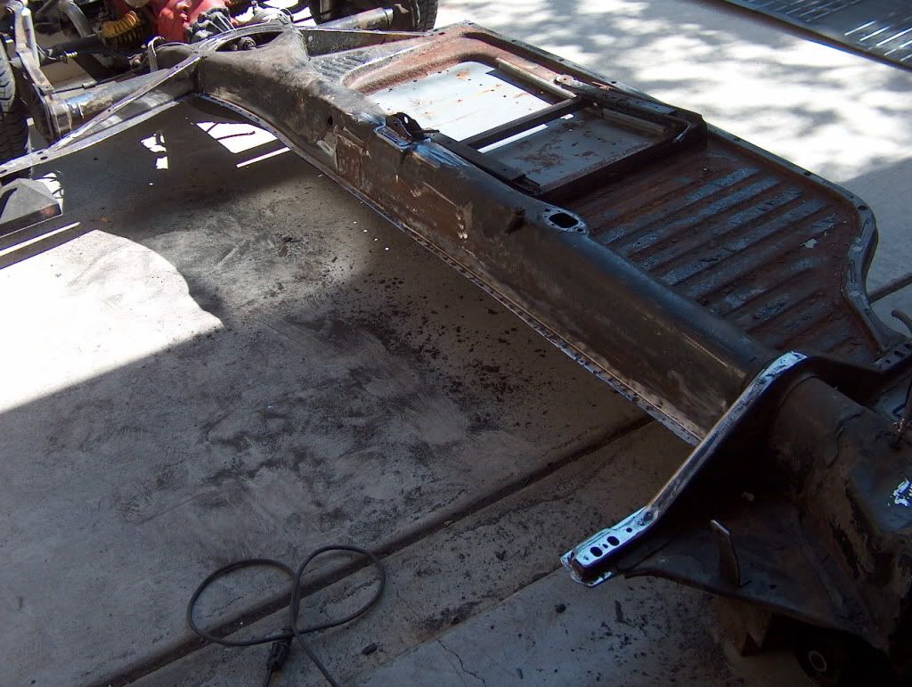 Image may have been reduced in size. Click image to view fullscreen.