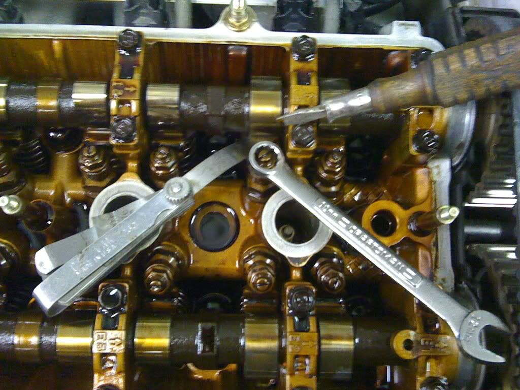 Honda crv valve clearance adjustment