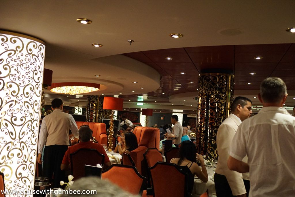 MSC Divina main dining room