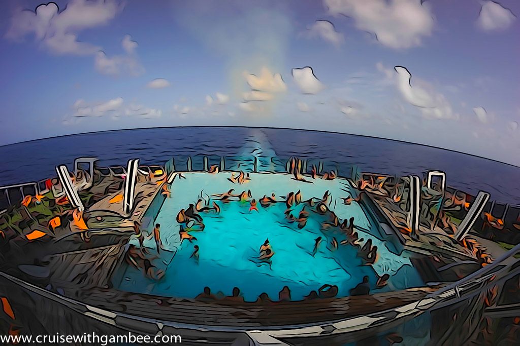 MSC Divina aft garden pool