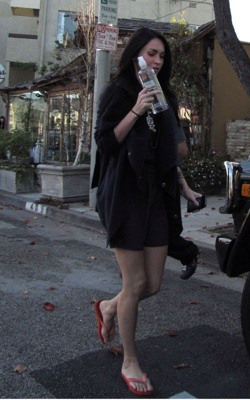 Megan Fox Pictures Paparazzi Robertson Blvd January 24 2011