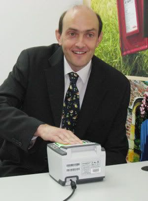 30037527-01.jpg
