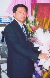 whitthayakhunpluem.jpg