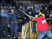 _44014580_protester_afp203b.jpg
