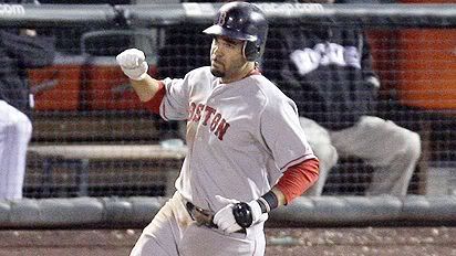 mlb_ap_lowell_412.jpg