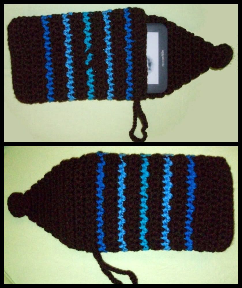 Kindle/Nook Clutch-Crochet Brown and Blues