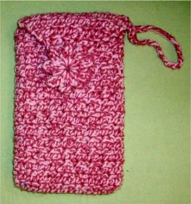 Kindle/Nook Clutch-Crochet Pink Tweed w/Daisy