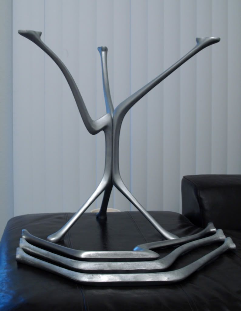 Grunblau 3 leg table digital design fabrication Brian Oltrogge cnczone diy CNC aluminum casting