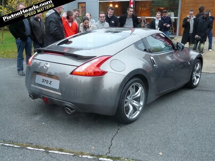 370Z2.jpg