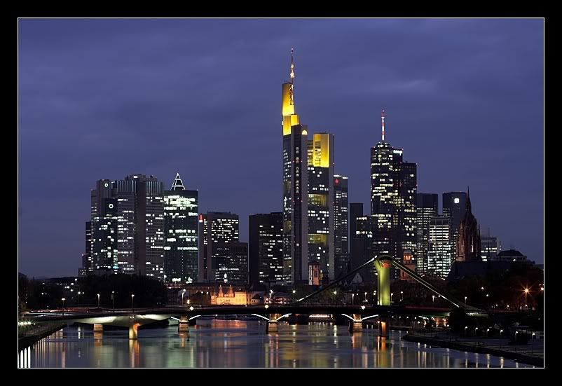 Frankfurt_Skyline_.jpg