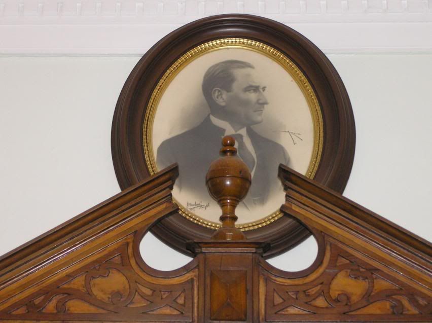 Ataturk_894567.jpg