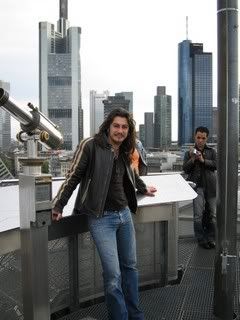 frankfurt2rvyb4sh8.jpg