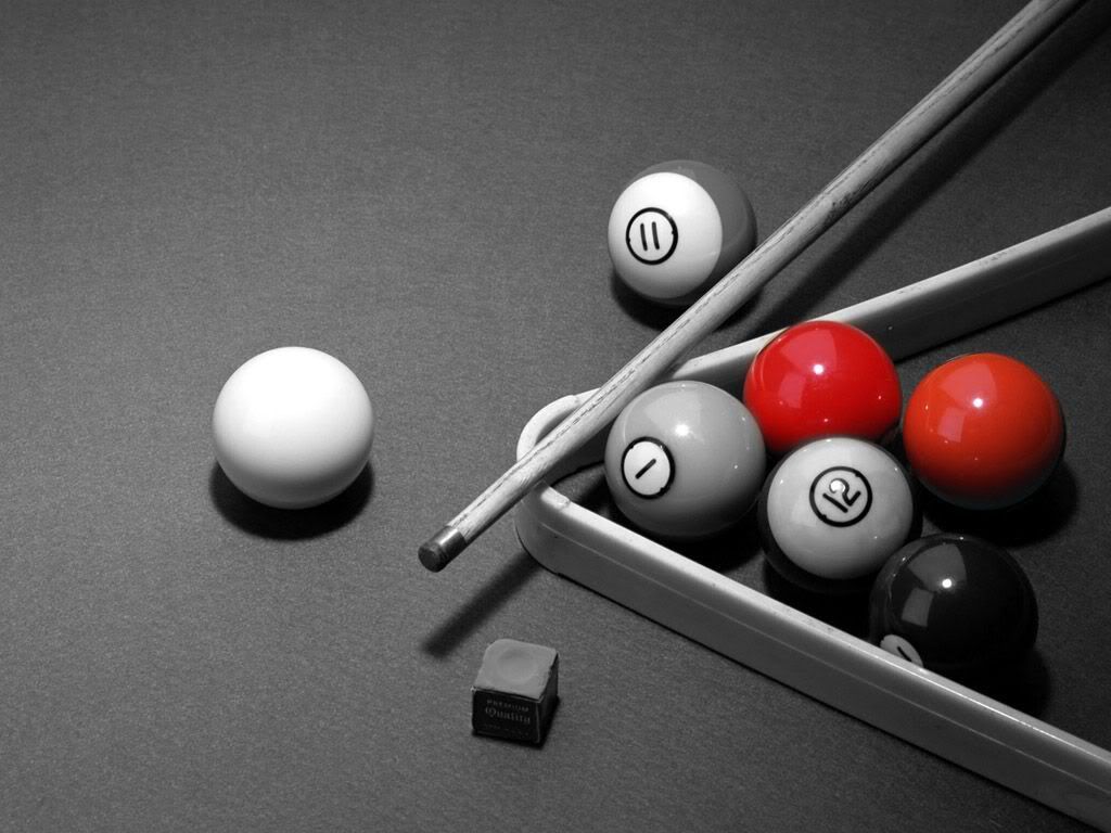 red_point_in_a_grey_life_11.jpg
