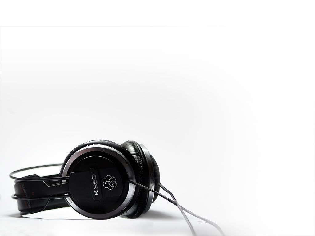 When_the_DJ_goes___wallpaper_.jpg