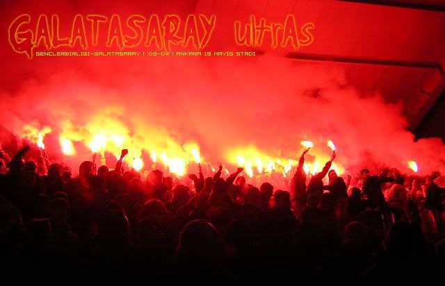 Galatasaray_ultrAs.jpg