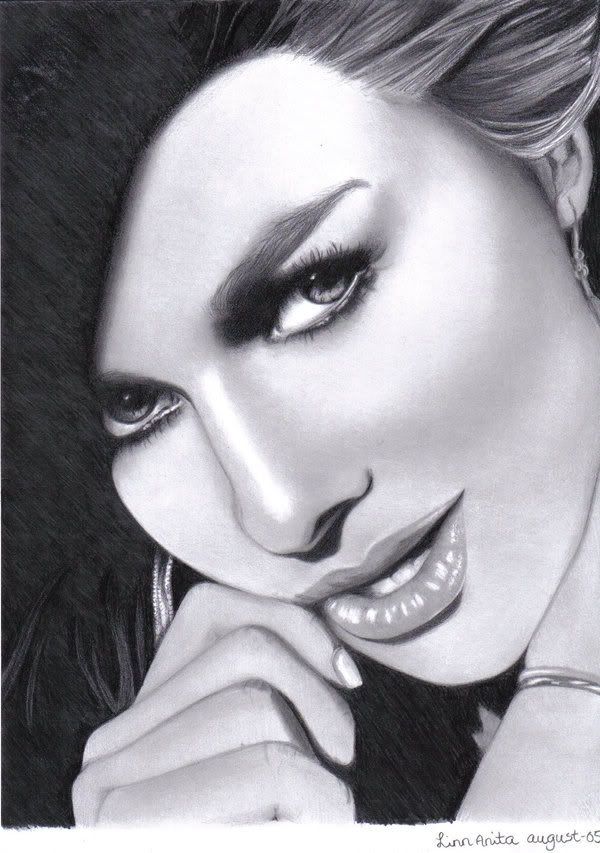 Carmen_Electra89.jpg