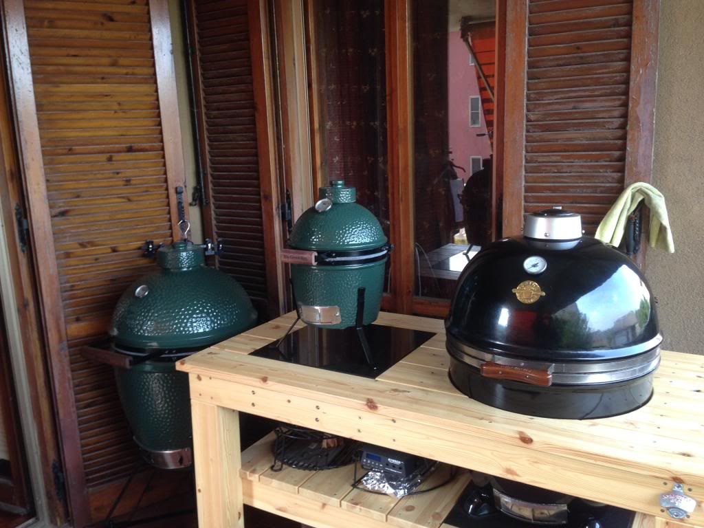 Vendo Grill Dome Family nero piu' tavolo in legno Forum BBQ4ALL