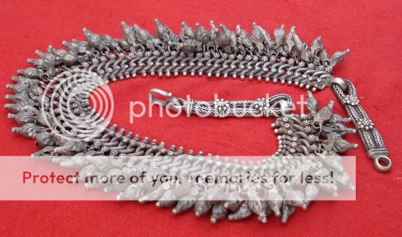   DANCE ETHNIC TRIBAL OLD SILVER JEWELRY NECKLACE PENDANT INDIA  